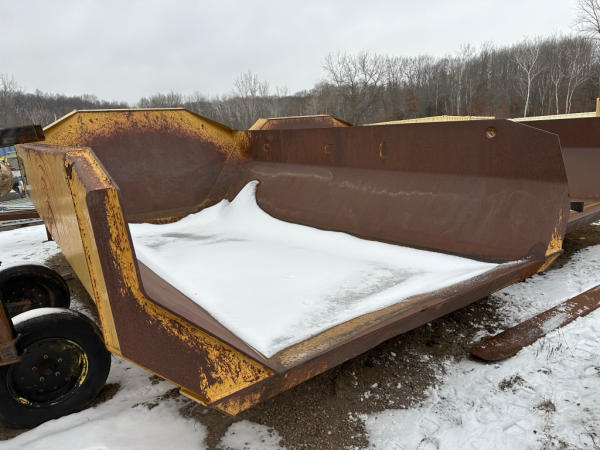 CAJA PARA DOMPE CATERPILLAR 740